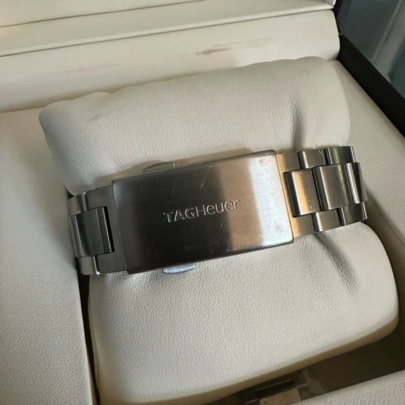 TAG Heuer Aquaracer Silver Men's Watch - WAY1111.BA0928 - Picture 3 of 5